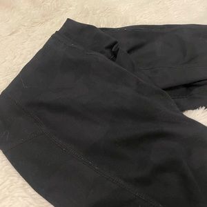 DARK CAMO leggings size xs